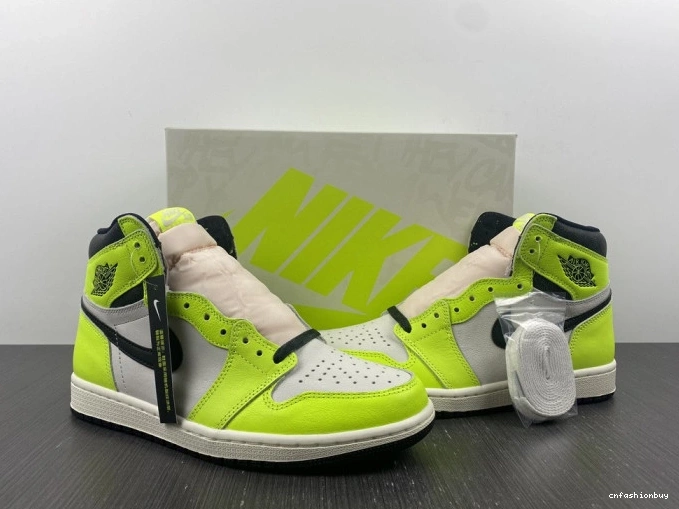 Volt 555088-702 1 Jordan OG High Air 0817